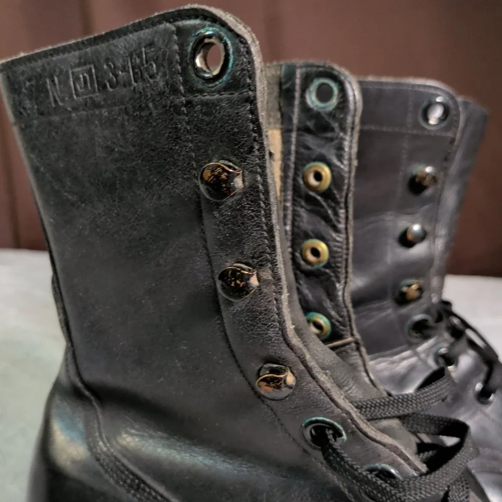 Vietnam Era Leather Combat Boots Mens Size 7N Biltrite Griplug Soles USA Utility